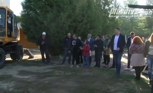 В Пловдив започва изграждането на уникален плувен комплекс