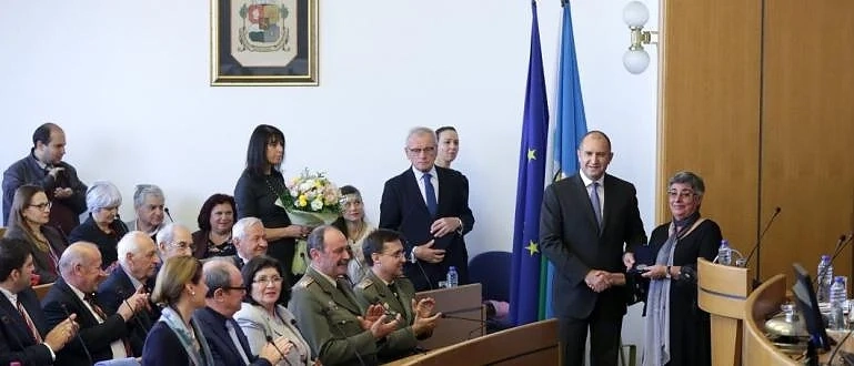 Президентът награди Съюза на учените за заслуги