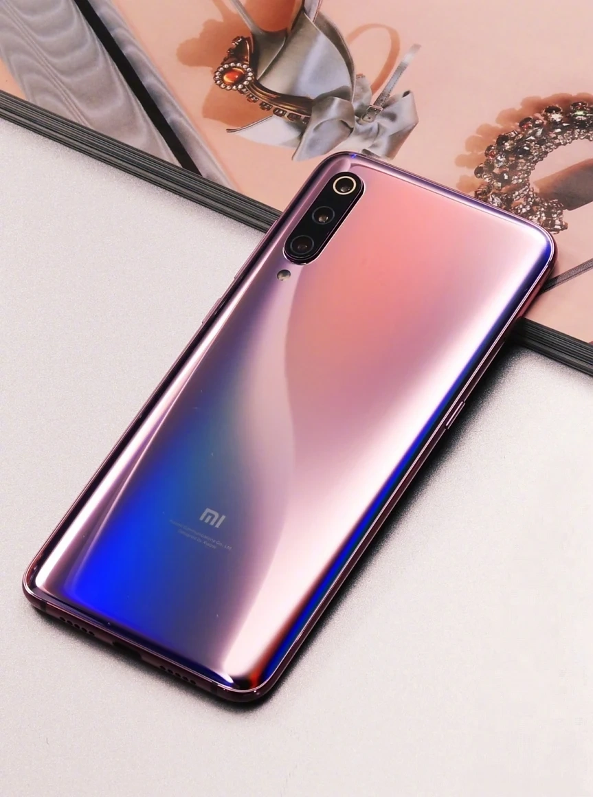 Xiaomi Mi CC9 Pro - смартфонът със 108-мегапикселова камера и всичко за него