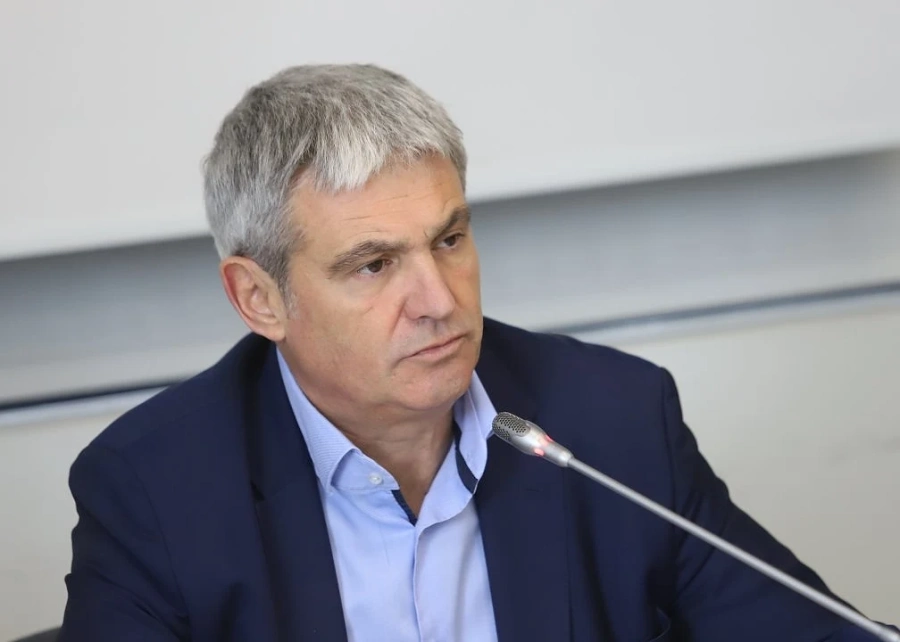 Пламен Димитров за Бюджет 2020: Има увеличение на заплатите, но не за всички