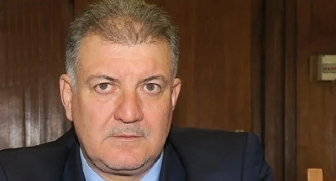 Изгоряха 2 коли на шефа на митниците Георги Костов