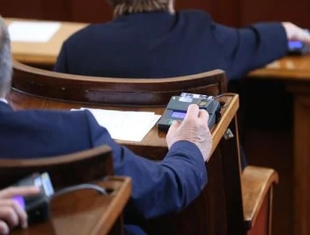 Парламентът прие на първо четене държавния бюджет за 2020 г.