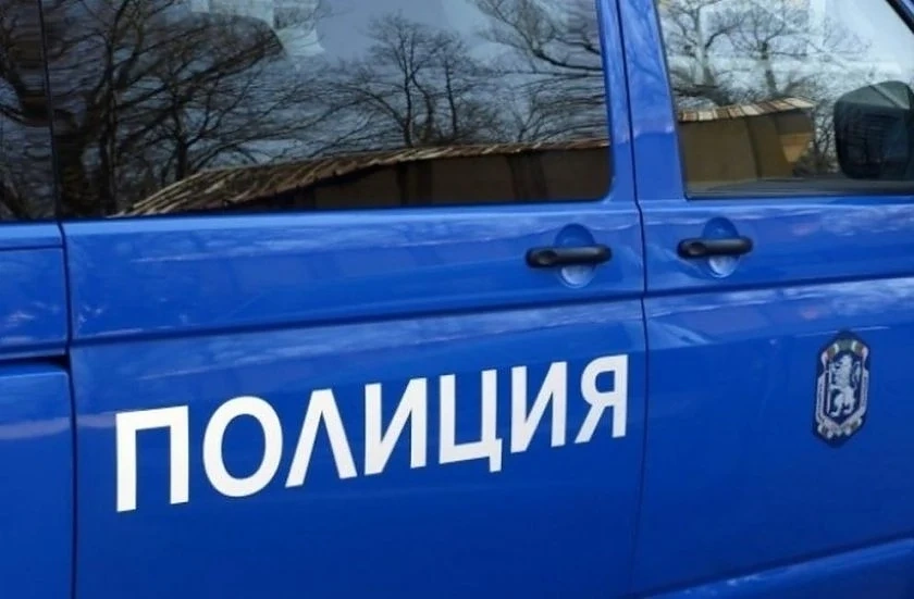 Намериха тялото на млад мъж с куршум в гърдите