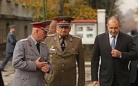 Сухопътните войски са с девет живота, но не останаха много