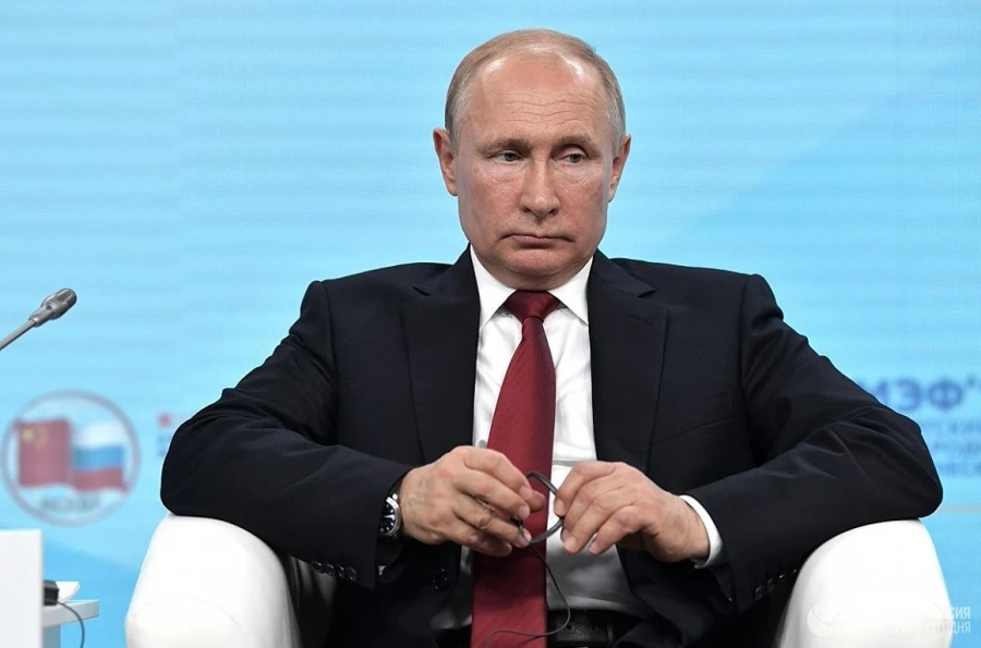 Майки на руски затворници призовават президента Путин на помощ