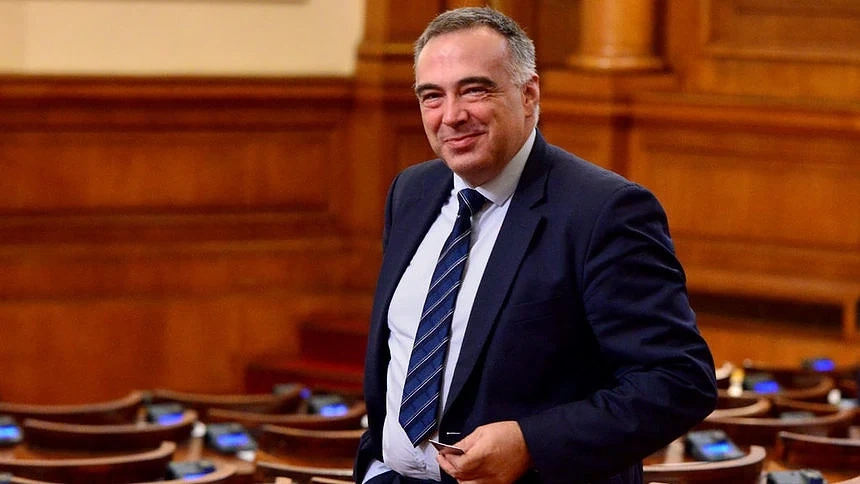 Антон Кутев: На БСП ѝ трябва млад лидер