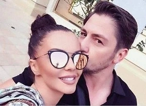 Галена и Галин завършват къща с 11 спални