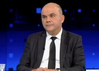 Министър Петков:Очаквам от институциите ефективни мерки за проблема с болничните 