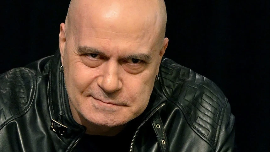 Слави Трифонов: Мадам В. в Овалния кабинет! Това е виц
