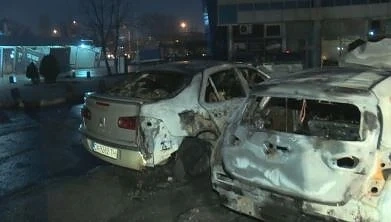 Коли горяха в столичен квартал (СНИМКИ)