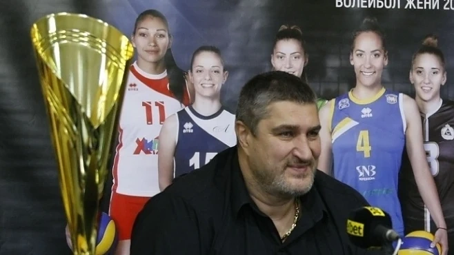 Любо Ганев иска нов начин на управление на волейбола