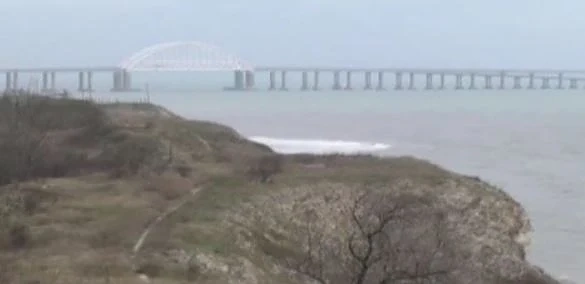 Откриха официално жп линия по Кримския мост