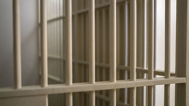 Шофьорът, убил в катастрофа бебе в Русе, остава в ареста