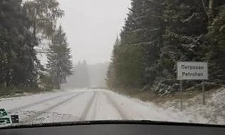 Снежна покривка в проходите на страната