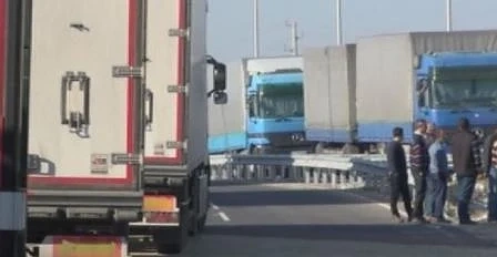 Гръцките власти ограничиха движението и през ГКПП \