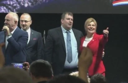 Хърватите избират президент
