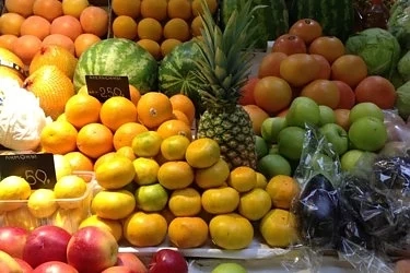 Мандарините поевтиняха на тържищата