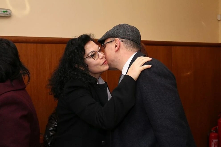 Баневи направили шофьора си шеф на фирми, подписвал документи под натиск