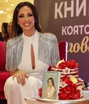 Глория: Мъжът ми ми изневеряваше 