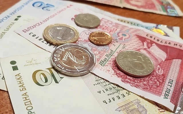 КНСБ настоява за директива за минималната работна заплата