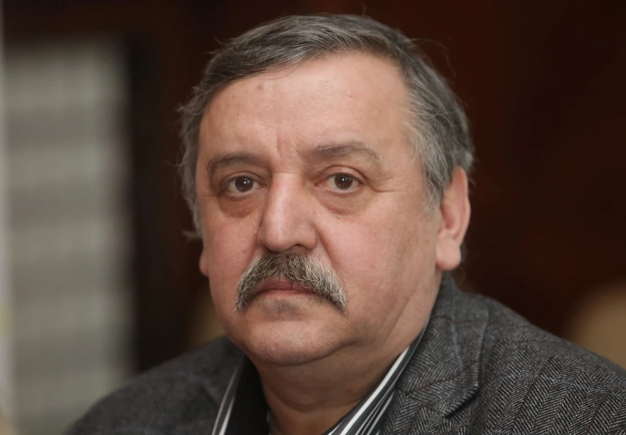 Проф. Кантарджиев: Всяка година умират по няколко хиляди българи от грип