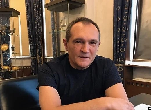 Прокуратура и МВР влязоха в офиси на Божков