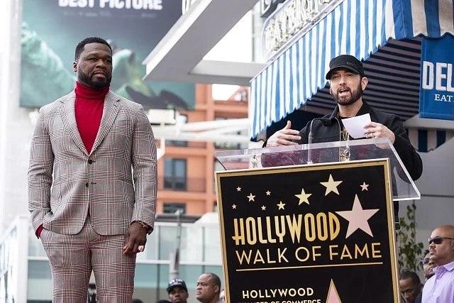 50 Cent получи звезда на Алеята на славата в Холивуд