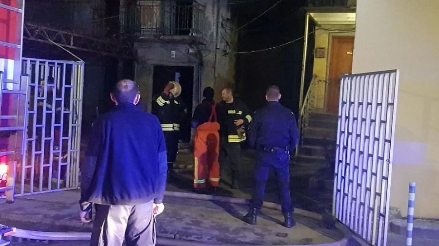 Самотен пенсионер изгоря в къщата си в центъра на София