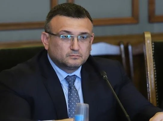 Младен Маринов: Непрекъснато получаваме сигнали, свързани с Васил Божков