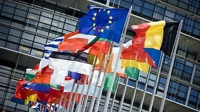 Северна Македония и Албания започват преговори за присъединяване към ЕС през май?