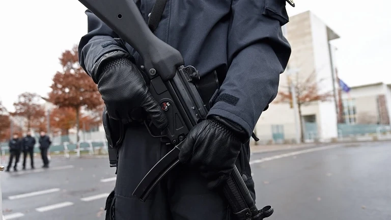 Стрелба в Берлин, има жертва и ранени