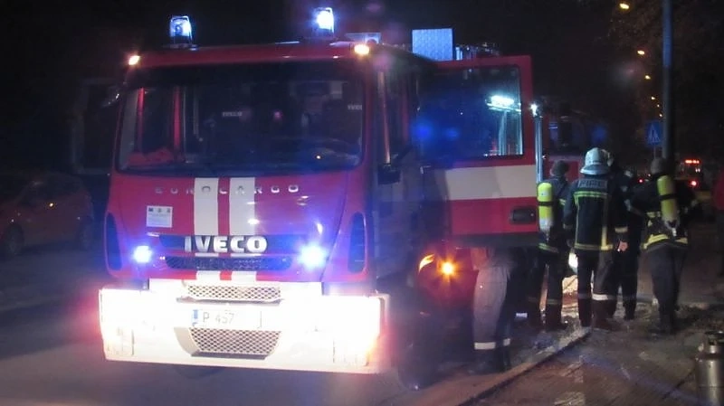 Евакуираха 400 души заради пожар в хотел в Пампорово
