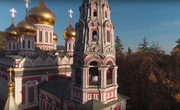 Събират средства за камбанарията в Шипченския манастир 