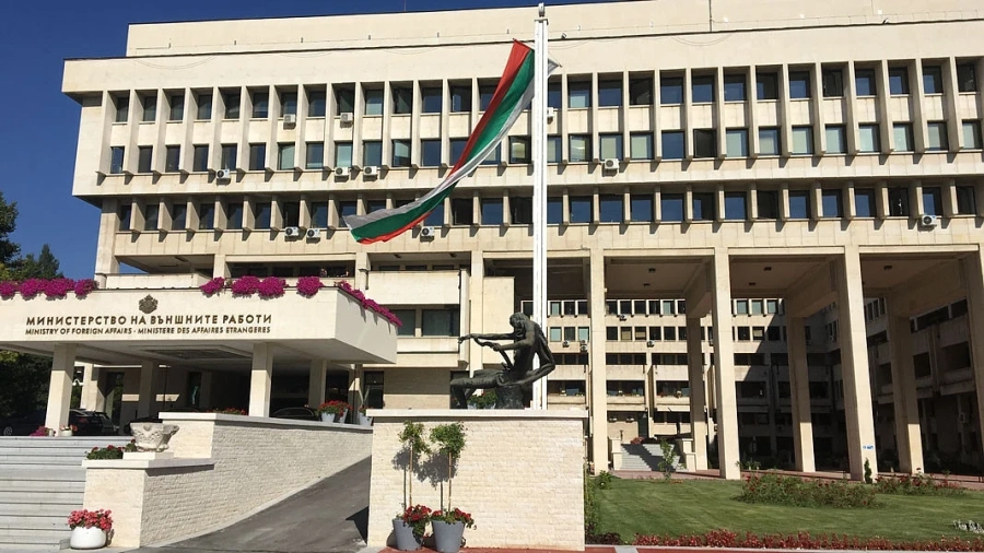 От МВнР актуализираха информацията за ограниченията в придвижването в Европа