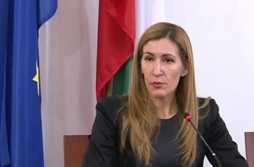 Ангелкова: Туризмът е в тежка ситуация, но ще се възстанови
