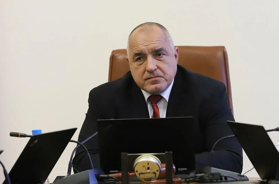 Борисов: Няма да изнасяме маски и облекла преди да сме се презапасили