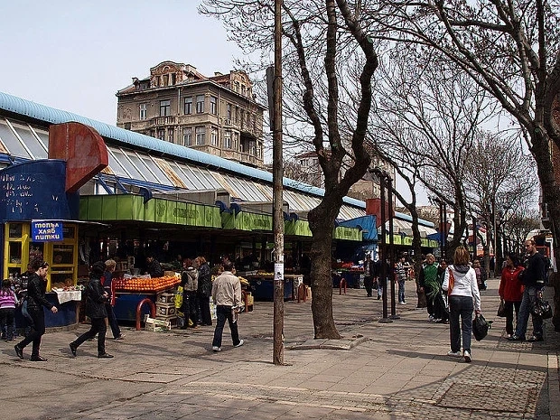 Нарушения на Женския пазар в София