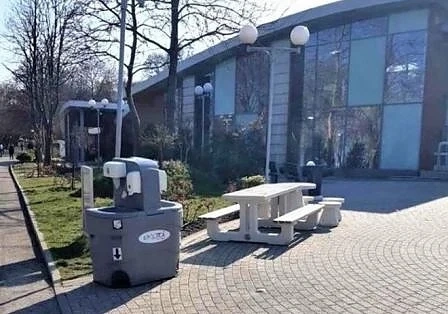В Бургас: Мобилни мивки по улиците и дезинфектанти в автобусите