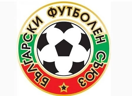 Футболното ни първенство няма да се прекратява