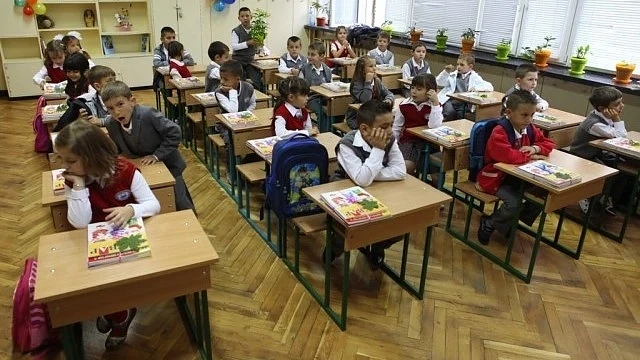 Заявленията за прием на първокласници в София се приемат онлайн