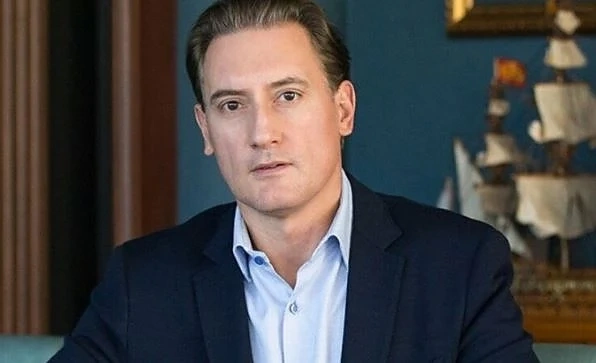 Кирил Домусчиев: \