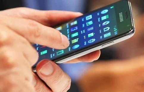 IT студенти предлагат на щаба платформа, която следи какво липсва в болниците