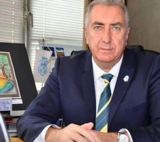 Бившият кмет на Видин напусна ГЕРБ с още местни съветници 