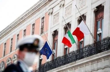 Италия разхлабва карантината на два етапа  