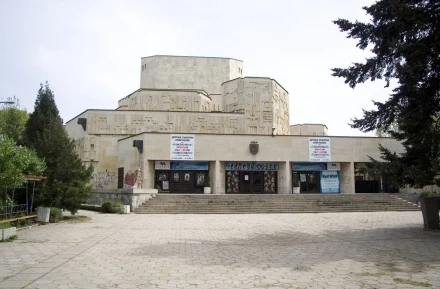 Първа премиера след карантината в Театър \