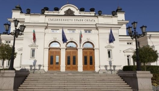 Народното събрание подновява редовната си работа