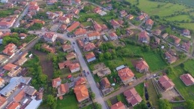 Затварят село Ясеновец заради растящ брой болни от коронавирус