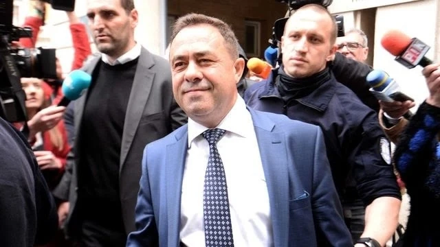 Живков: Не познавам тези хора от група, към която ме причисляват