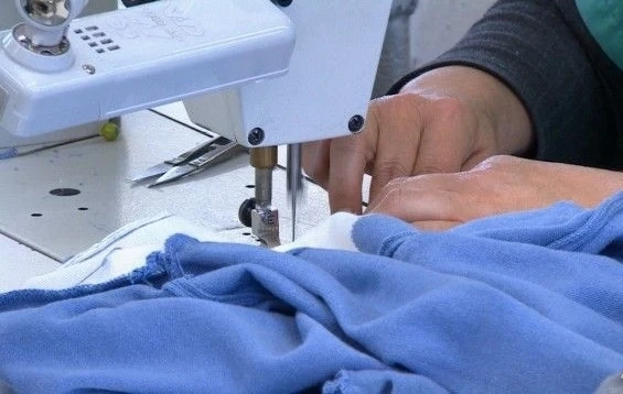 Шивачки масово напускат италианска фабрика в Дупница