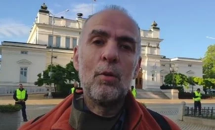 Телевизиите ТВ+, ТВ1 на \